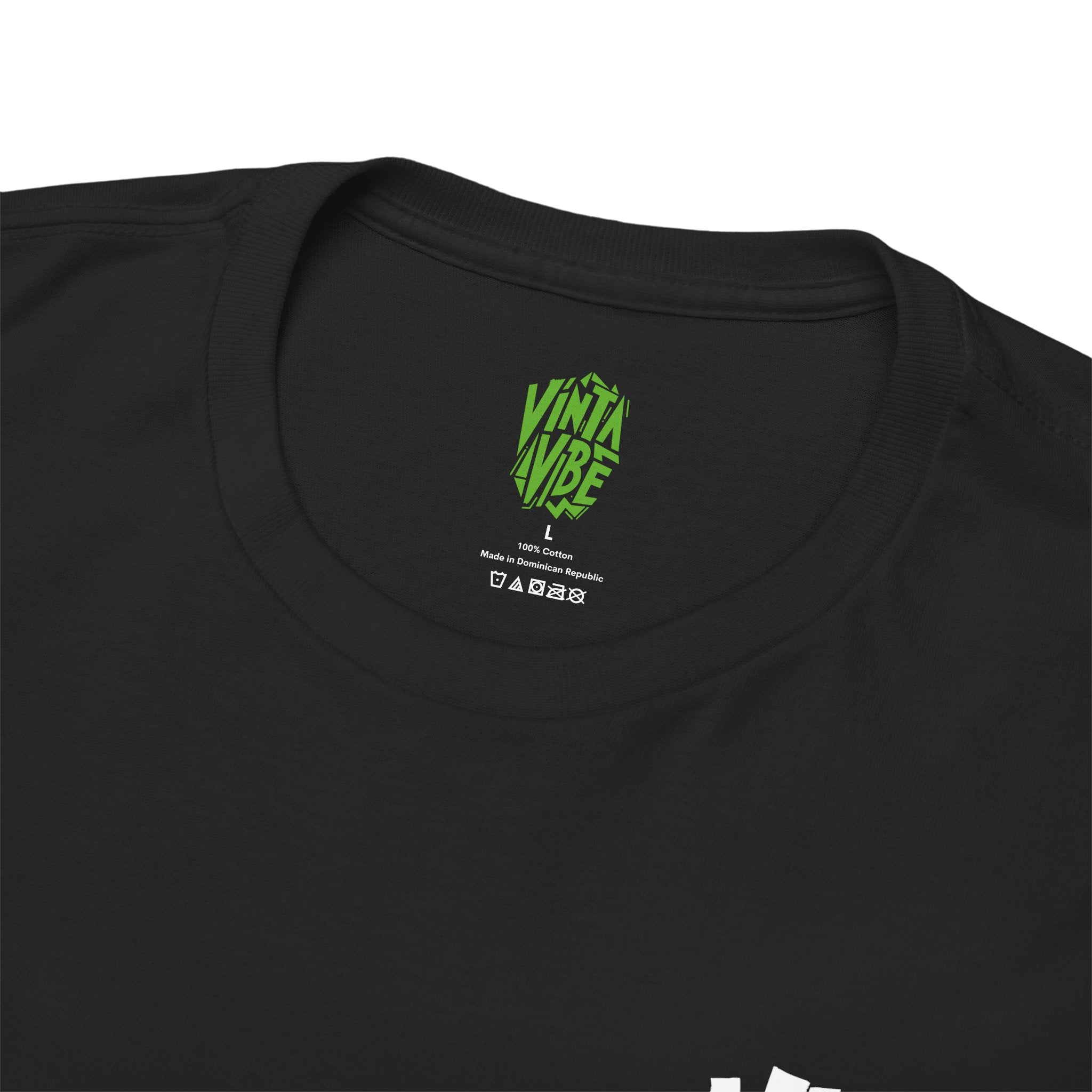 Eyes in the Dark Dream Vibe Tee - VintaVibe.com